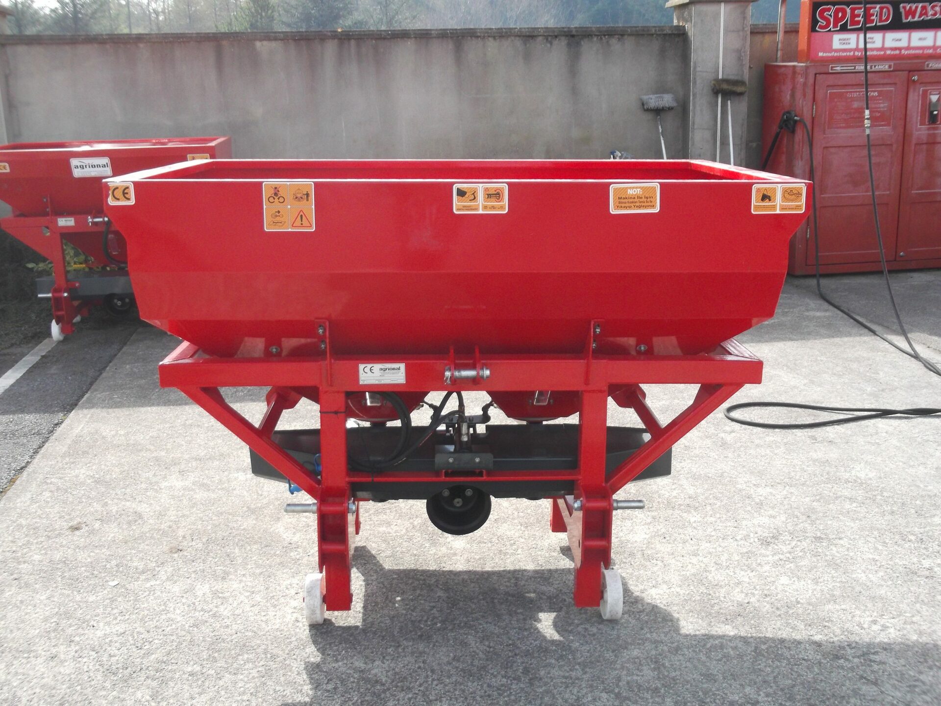 Used Agrional 1 TONNE TWIN SPINNER 2021 in Mayo